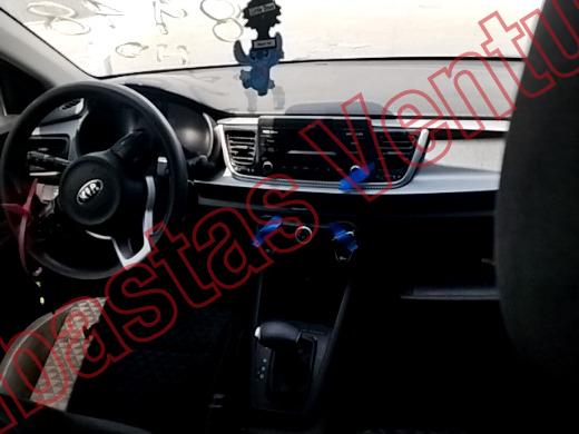 KIA RIO 2021, foto 14 de 19