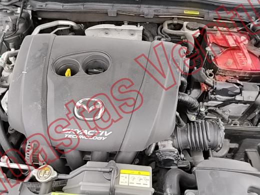 MAZDA MAZDA 3 2018, foto 10 de 19