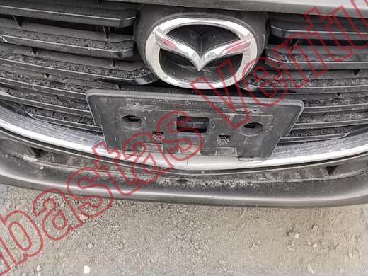 MAZDA MAZDA 3 2018, foto 18 de 19