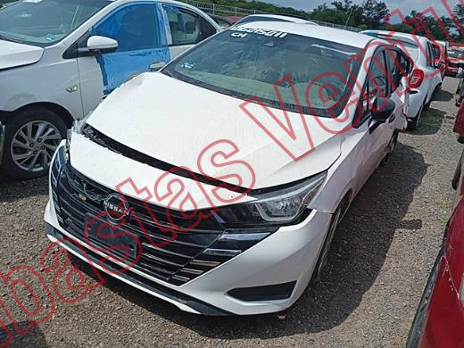 NISSAN VERSA 2024, foto 1 de 19