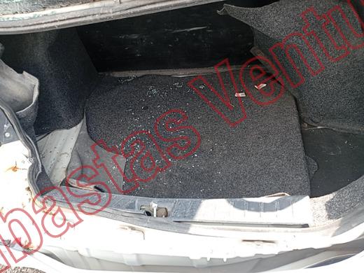 NISSAN VERSA 2024, foto 15 de 19