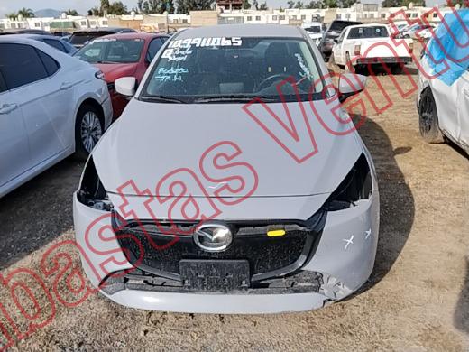 MAZDA MAZDA 2 2024, foto 2 de 19