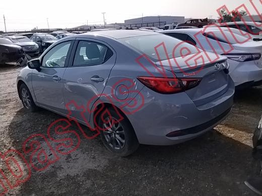 MAZDA MAZDA 2 2024, foto 7 de 19
