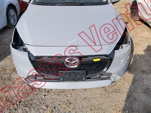MAZDA MAZDA 2 2024, foto 18 de 19