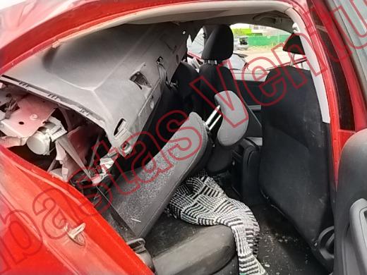 VOLKSWAGEN JETTA 2018, foto 13 de 19
