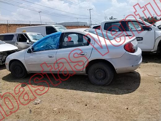 DODGE NEON 2000, foto 8 de 19
