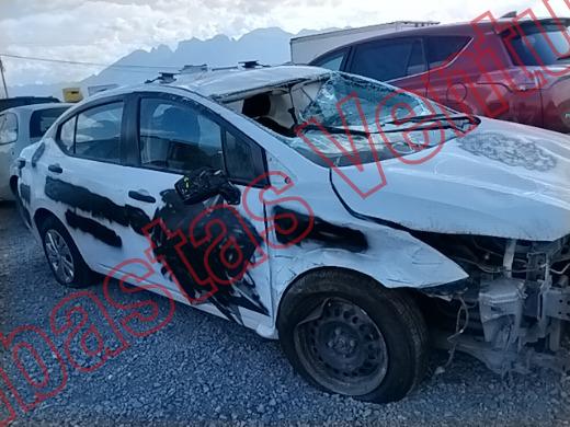 NISSAN VERSA 2024, foto 4 de 19