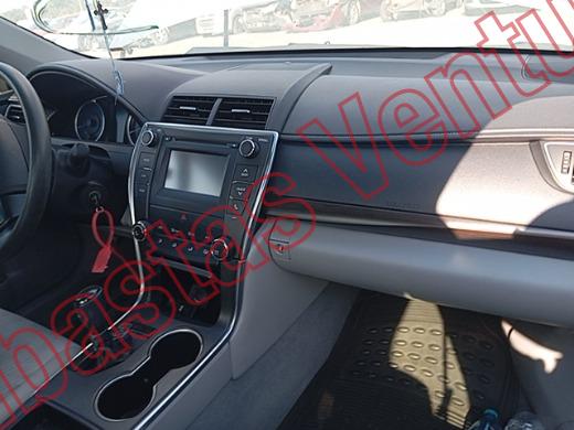 TOYOTA CAMRY 2017, foto 14 de 19