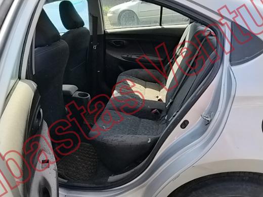TOYOTA YARIS 2017, foto 16 de 19
