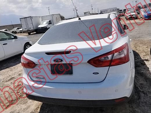 FORD FOCUS 2014, foto 6 de 19