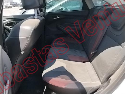 FORD FOCUS 2014, foto 16 de 19