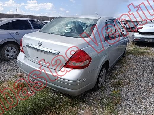 NISSAN TIIDA 2015, foto 5 de 19