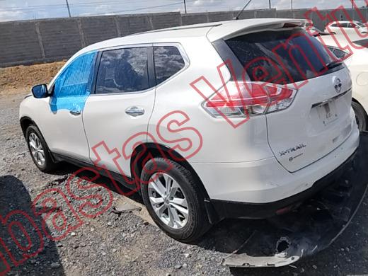 NISSAN X-TRAIL 2015, foto 7 de 19