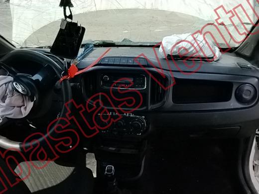 DODGE RAM 700 2021, foto 14 de 19
