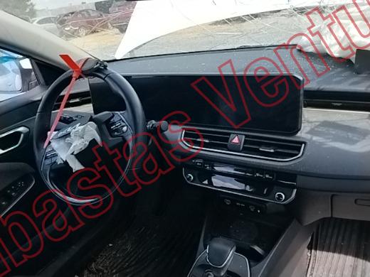 KIA K3 2024, foto 14 de 19