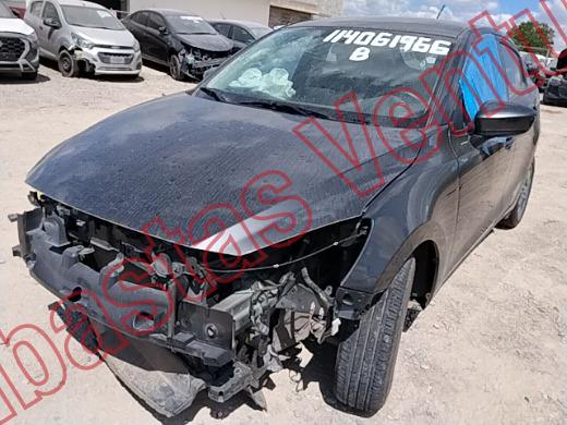 MAZDA MAZDA 2 2024, foto 1 de 19