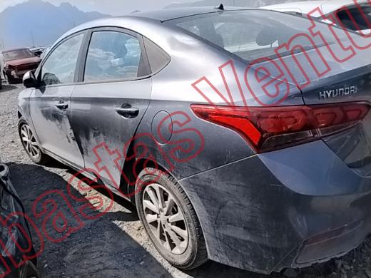 HYUNDAI ACCENT 2019, foto 8 de 19