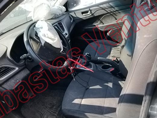 HYUNDAI ACCENT 2019, foto 17 de 19