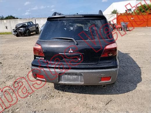 MITSUBISHI OUTLANDER 2006, foto 6 de 19