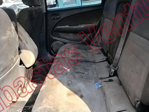 MITSUBISHI OUTLANDER 2006, foto 16 de 19