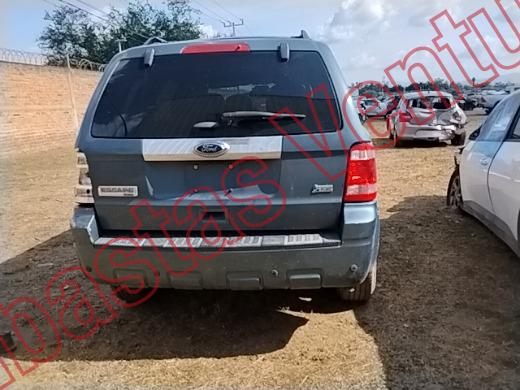 FORD ESCAPE 2012, foto 6 de 19
