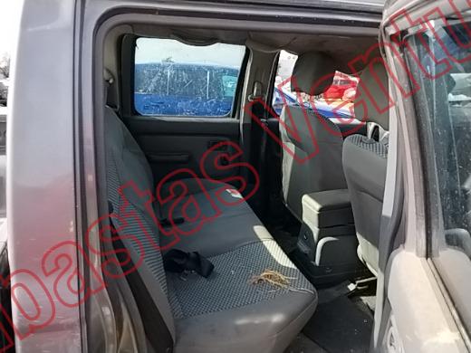NISSAN FRONTIER 2007, foto 13 de 19