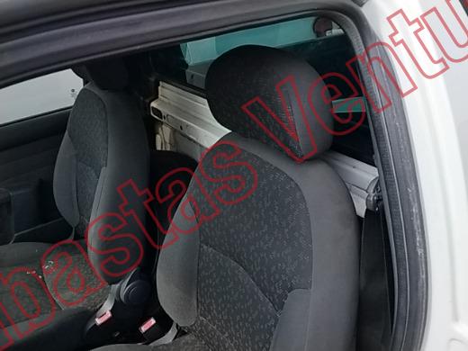 DODGE RAM 700 2016, foto 16 de 19