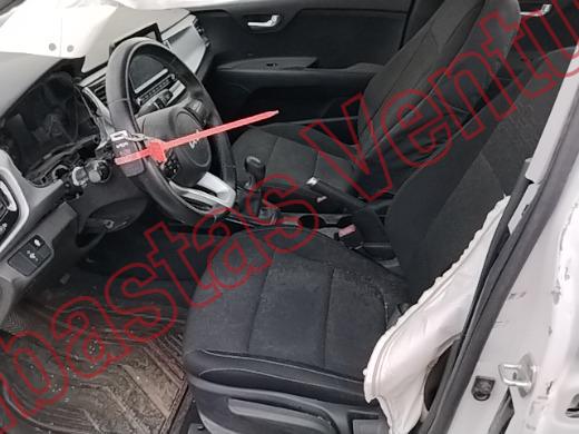 KIA NEW KIA RIO 2023, foto 17 de 19