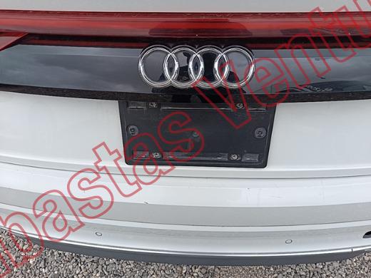AUDI Q8 2019, foto 19 de 19