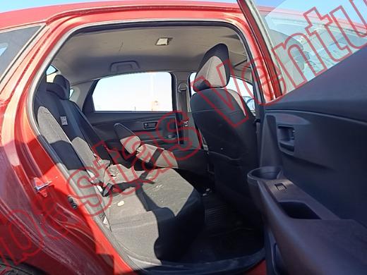 TOYOTA YARIS 2025, foto 13 de 19