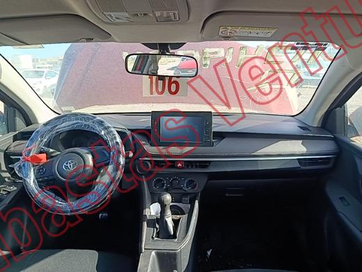 TOYOTA YARIS 2025, foto 14 de 19