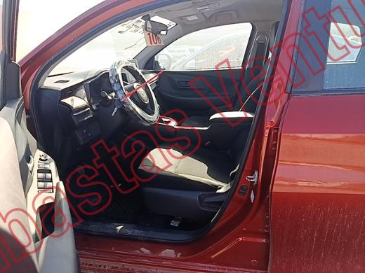 TOYOTA YARIS 2025, foto 17 de 19