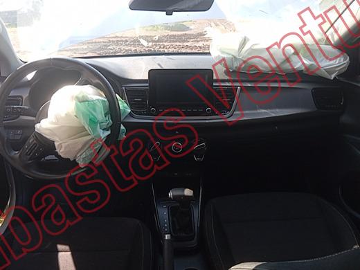 KIA RIO 2023, foto 14 de 19
