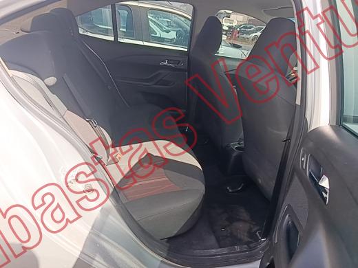 CHEVROLET AVEO 2018, foto 13 de 19