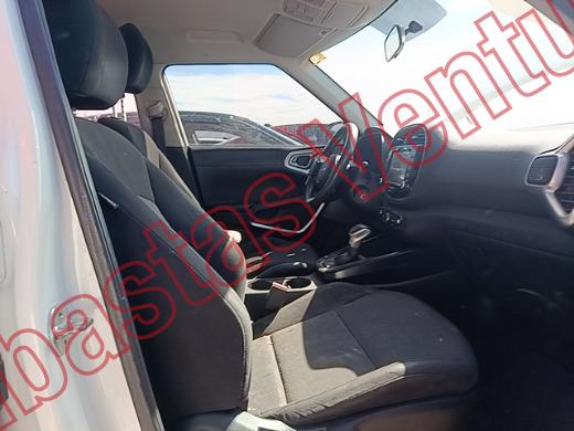 KIA NEW SOUL  2022, foto 12 de 19