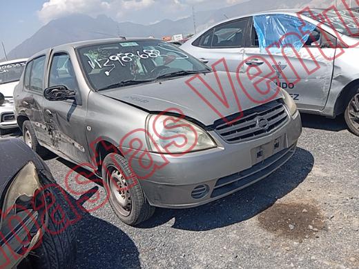 NISSAN PLATINA 2006, foto 4 de 19