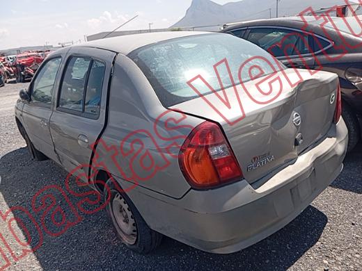 NISSAN PLATINA 2006, foto 8 de 19