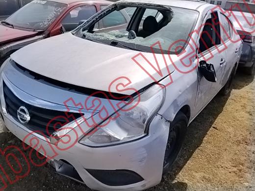 NISSAN VERSA 2019, foto 1 de 19