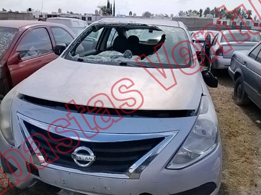 NISSAN VERSA 2019, foto 2 de 19