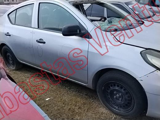 NISSAN VERSA 2019, foto 4 de 19
