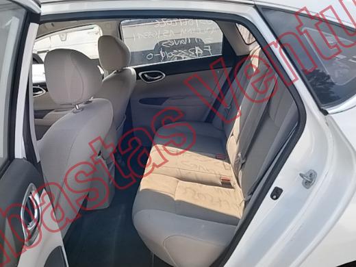 NISSAN SENTRA 2017, foto 16 de 19