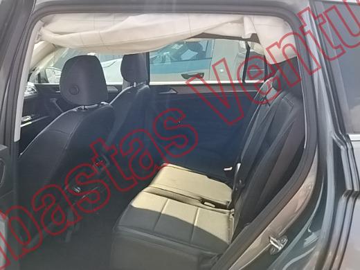 VOLKSWAGEN TIGUAN 2019, foto 16 de 19