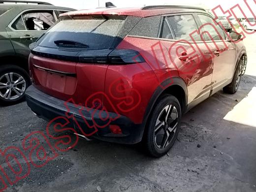 PEUGEOT 2008 2024, foto 5 de 19