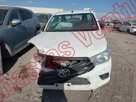 TOYOTA HILUX 2018, foto 2 de 19