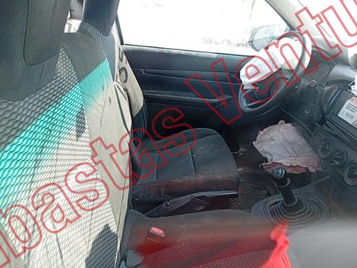 TOYOTA HILUX 2018, foto 12 de 19
