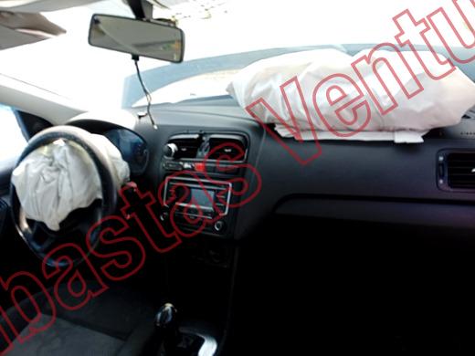 VOLKSWAGEN VENTO 2019, foto 14 de 19