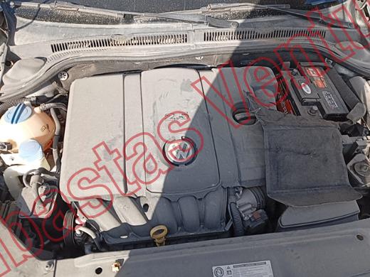 VOLKSWAGEN JETTA MK VI 2014, foto 10 de 19