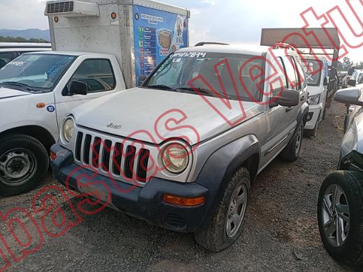JEEP LIBERTY 2004, foto 1 de 19