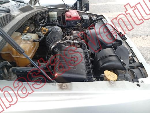 JEEP LIBERTY 2004, foto 11 de 19