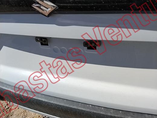 SUZUKI S CROSS 2024, foto 19 de 19